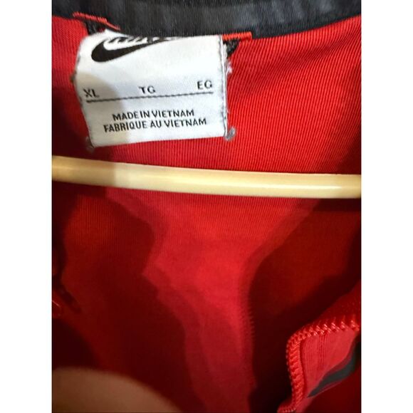 Nike Red Full-Zip Hoodie - Picture 4 of 8
